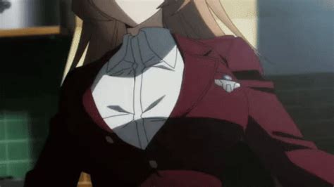 Boobs GIFs porno gratuits sur XGroovy.com.